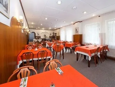 Hotel White Lion 
